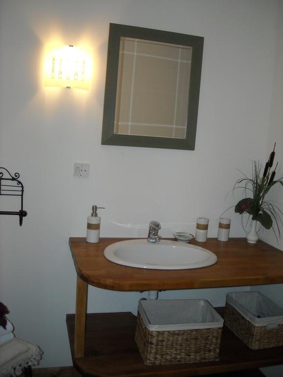 Le Moulin De Fillievres Bed and Breakfast Buitenkant foto