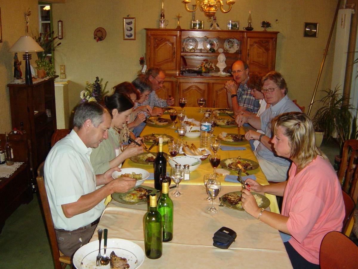 Le Moulin De Fillievres Bed and Breakfast Buitenkant foto